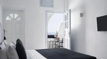 Mr. And Mrs. White Santorini 4