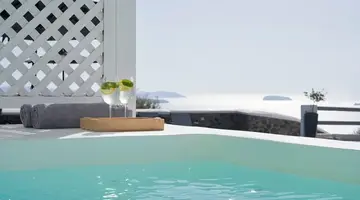 Mr and Mrs White Santorini