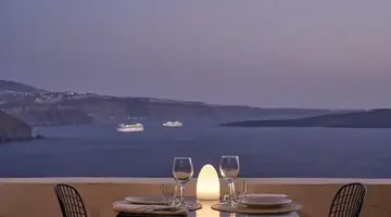 Mr and Mrs White Santorini