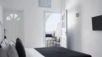 Mr and Mrs White Santorini