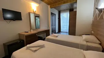 Mr Crane Hotel