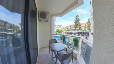 Mr Crane Hotel