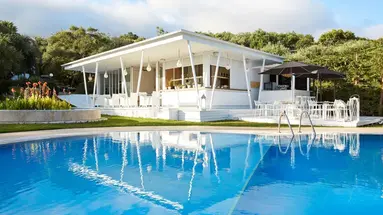 MR & MRS WHITE CORFU