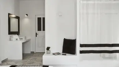 MR & MRS WHITE MYKONOS