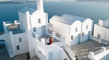 Mr. & Mrs. White Oia - Santorini