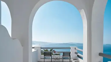 Mr. & Mrs. White Oia - Santorini