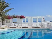 Mr & Mrs White Paros