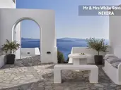 Mr & Mrs White Santorini Oia