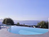 Mr & Mrs White Santorini