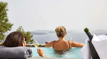 MR & MRS WHITE SANTORINI