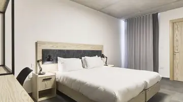Mr Todd Hotel