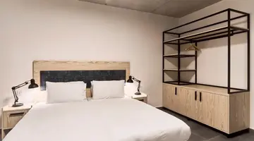 Mr Todd Hotel