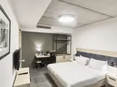 Mr Todd Hotel