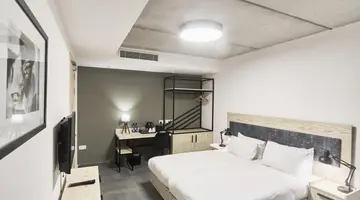 Mr Todd Hotel