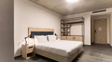 Mr Todd Hotel