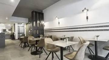 Mr Todd Hotel