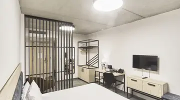 Mr Todd Hotel