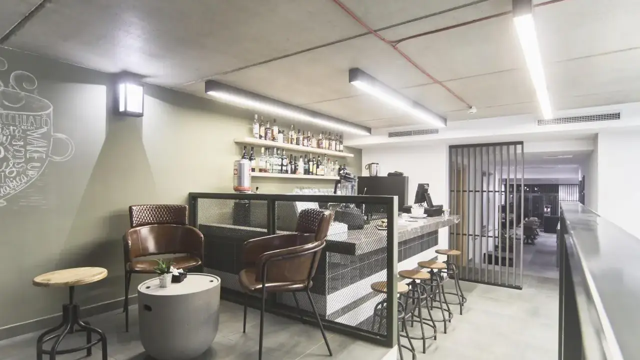 Mr Todd Hotel