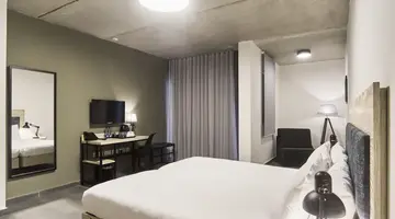 Mr Todd Hotel