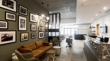 Mr Todd Hotel