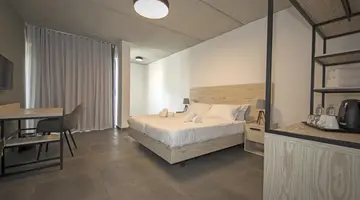 Mr Todd Hotel