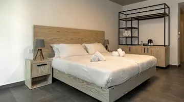 Mr Todd Hotel