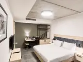 Mr Todd Hotel