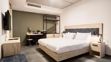 Mr Todd Hotel