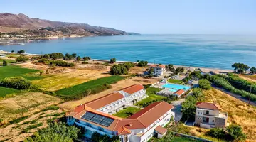 Mrs Chryssana Beach Hotel