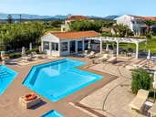 Mrs Chryssana Beach Hotel