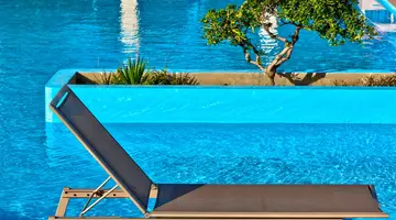 Mrs Chryssana Beach Hotel