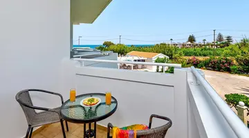 Mrs Chryssana Beach Hotel