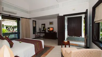 MUINE BAY RESORT