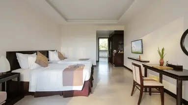 MUINE BAY RESORT