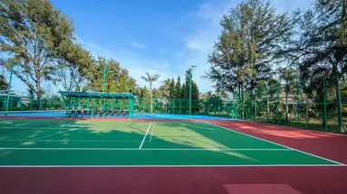 MUINE BAY RESORT