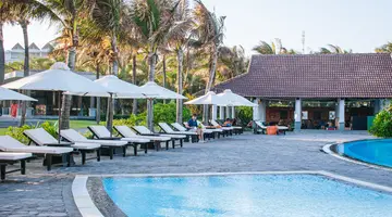 MUINE BAY RESORT