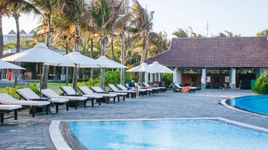 MUINE BAY RESORT