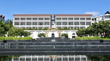 MUINE BAY RESORT
