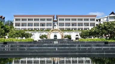 MUINE BAY RESORT
