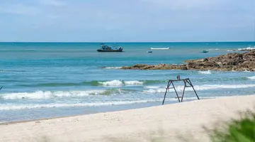 MUINE BAY RESORT