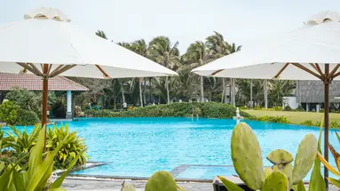 MUINE BAY RESORT