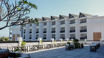 MUINE BAY RESORT
