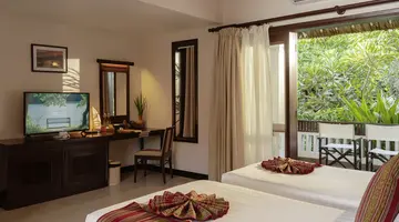 MUINE BAY RESORT
