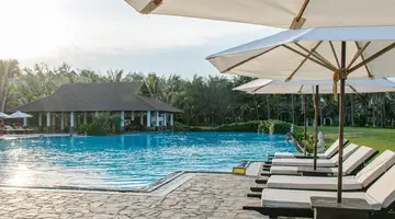 MUINE BAY RESORT