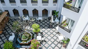 MUINE BAY RESORT