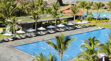 MUINE BAY RESORT