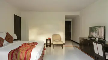 MUINE BAY RESORT