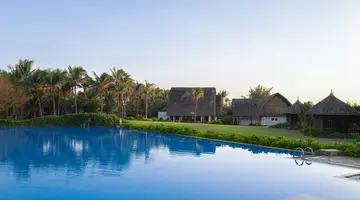 MUINE BAY RESORT