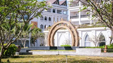 MUINE BAY RESORT