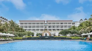 MUINE BAY RESORT